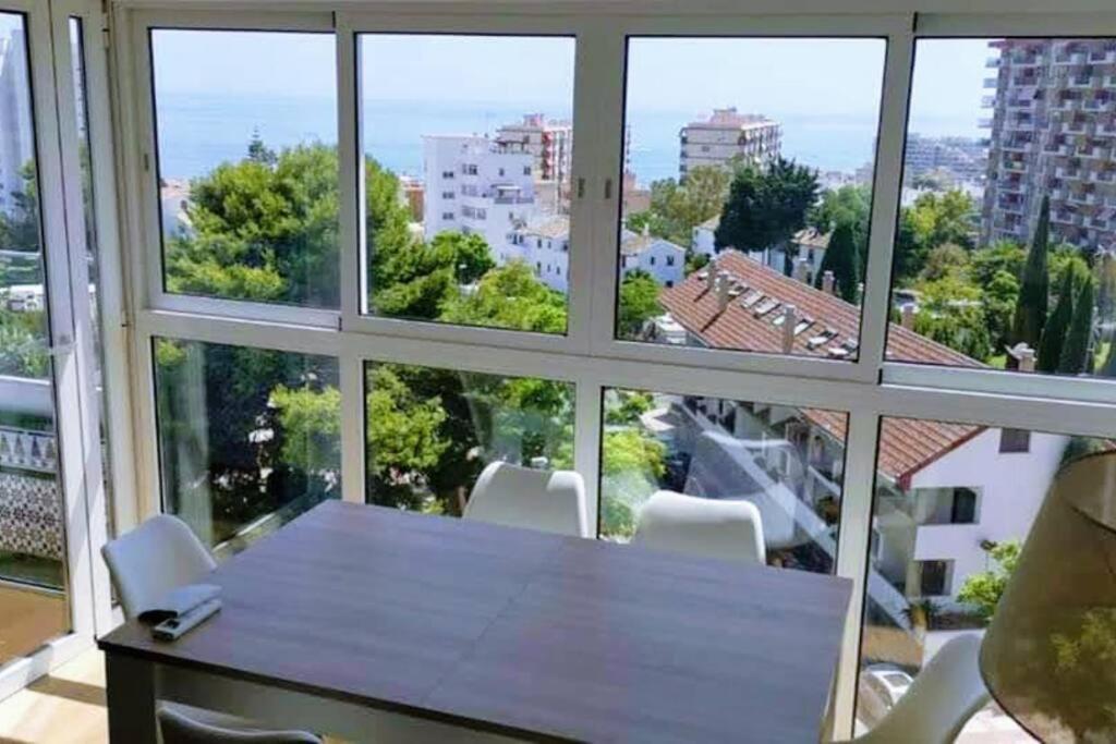 Apartamento Beautiful Sea Views Cozy 350 M From Benalmádena