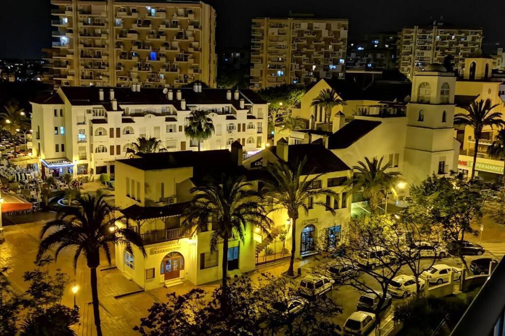 Beautiful Sea Views Cozy 350 M From Apartamento Benalmádena