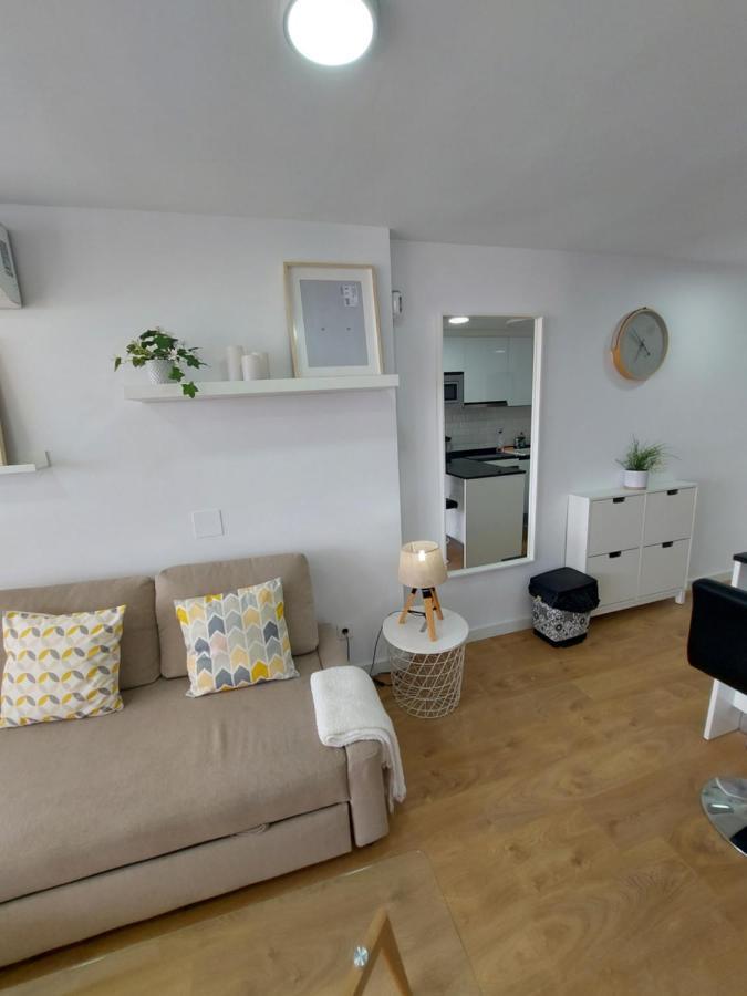 Apartamento Beautiful Sea Views Cozy 350 M From Benalmádena