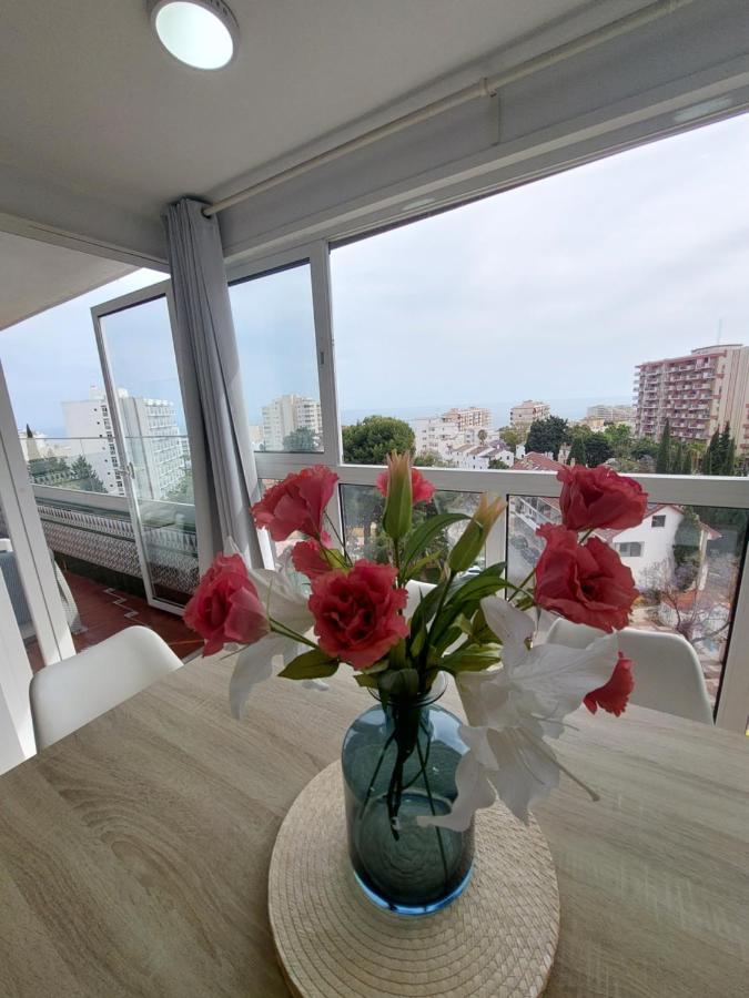 Apartamento Beautiful Sea Views Cozy 350 M From Benalmádena